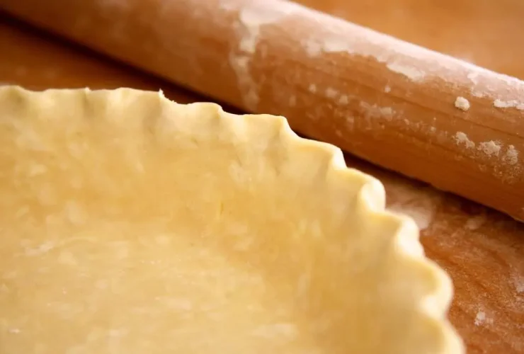cegar uma crosta de torta