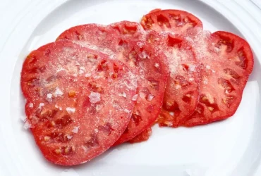 polvilhar frutas e vegetais