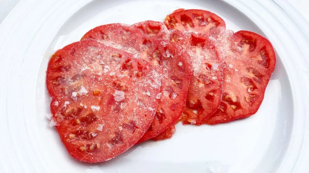 polvilhar frutas e vegetais