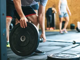 Como melhorar o desenvolvimento no treino de musculação